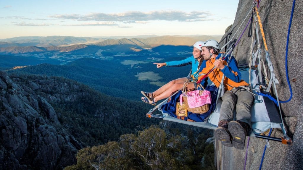 Activities-Abseiling/Picnicking-Summer-AbsoluteOutdoorsAustralia-16x9 Bright, Romantic Escapes