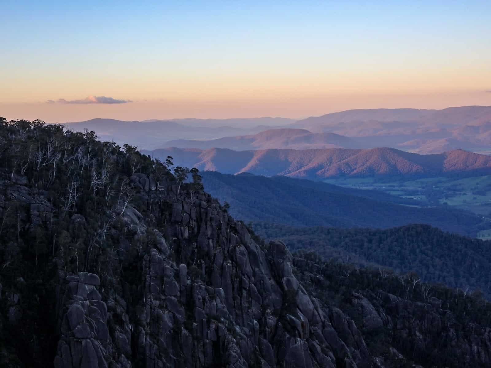 Mt Buffalo Dragon's Foot Abseiling Adventure