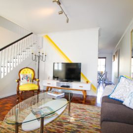 Lauren's Place - Lounge