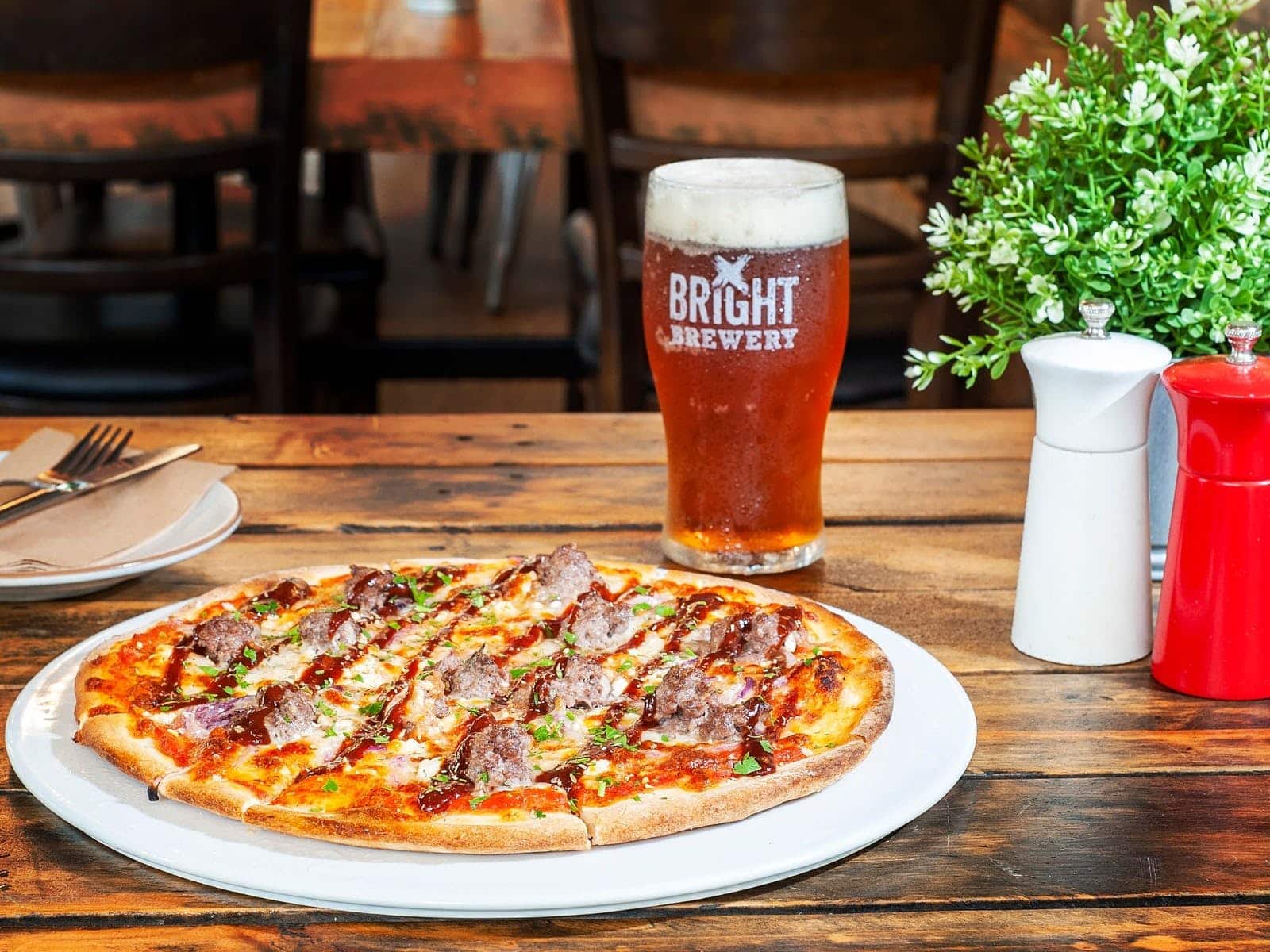 Tuesday Pizza and Pot Night at Bright Brewery
