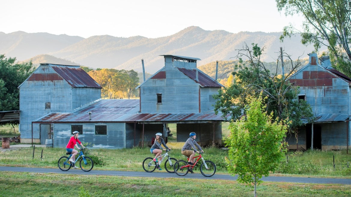 Murray to Mountains Rail Trail Myrtleford